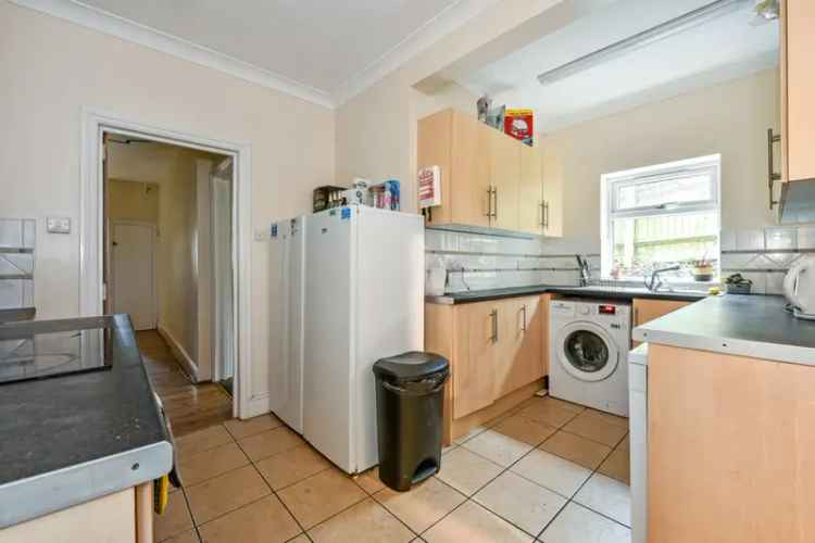 5 Bedroom House To Rent Available July 15 2025