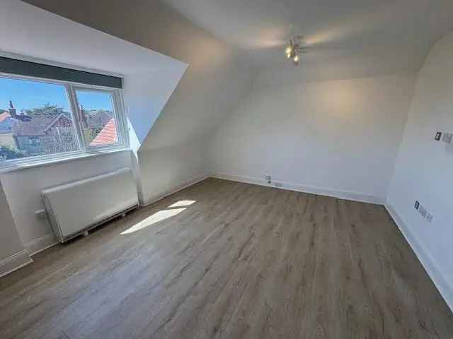2 Bedroom Apartment Southbourne Near Beach