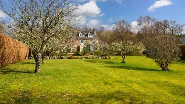 Birch Craig House: 7-Bedroom 19th Century Home with Outbuildings