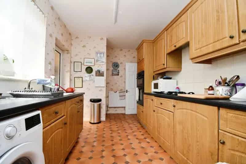 4 Bedroom Bungalow For Sale