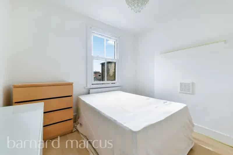 Flat For Rent , London, England