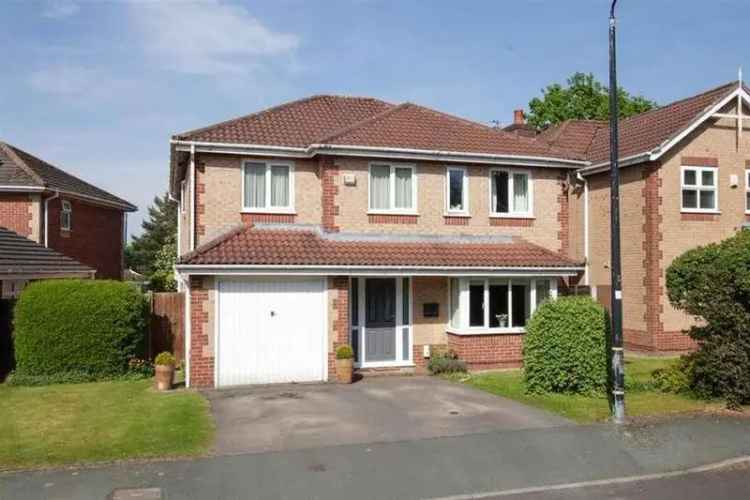 4 Bedroom Detached House for Sale