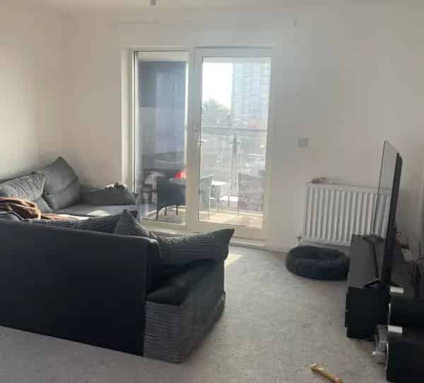 2 Double Bedroom Flat Near South Bury and Turkey Street Stations