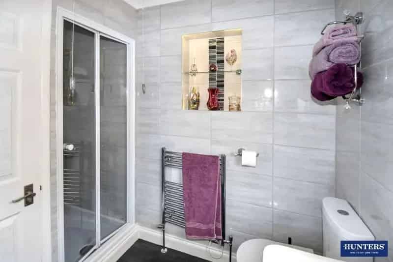 4 Bed Semi-Detached House for Sale