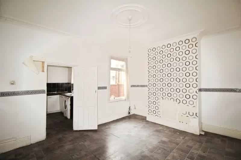 4 Bedroom Mid Terrace House for Sale Sheffield S6