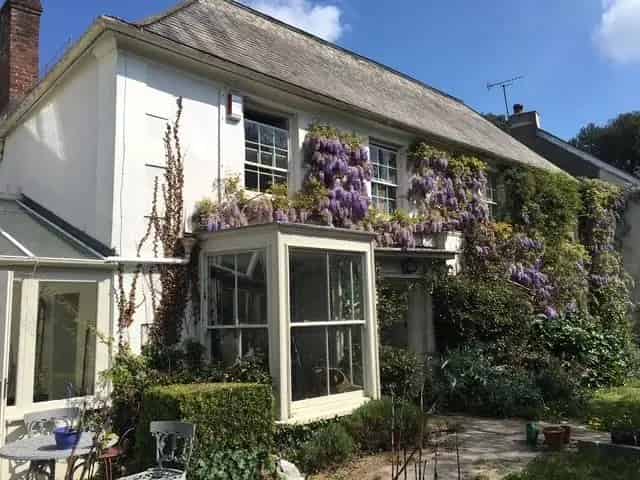 Grade II Listed Georgian House with Annexe Cottage and Studio