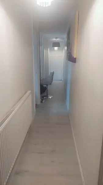 Flat For Rent in London, England