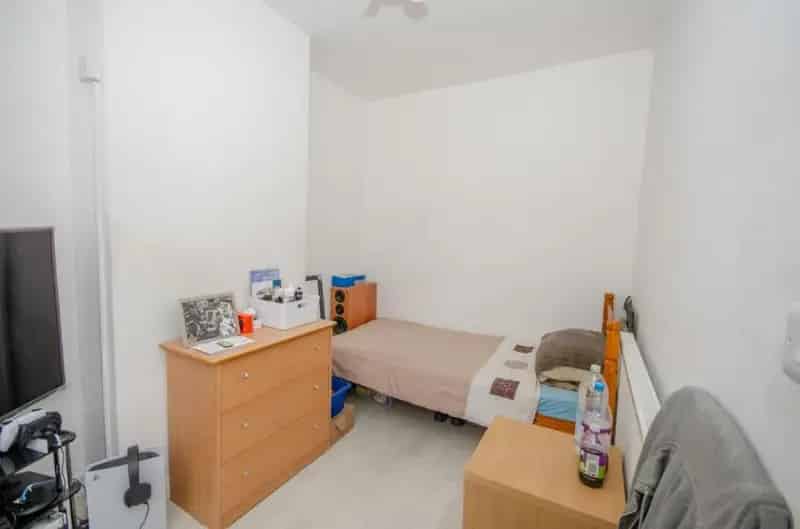 3 Bed 3 Floor House For Sale Family Home South East Garden