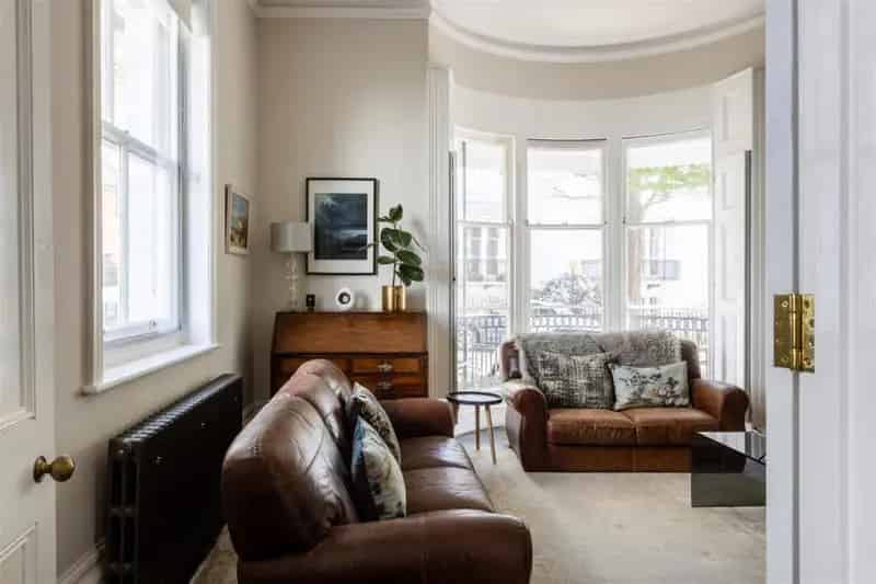 5 Bedroom House for Sale in Montpelier Conservation Area
