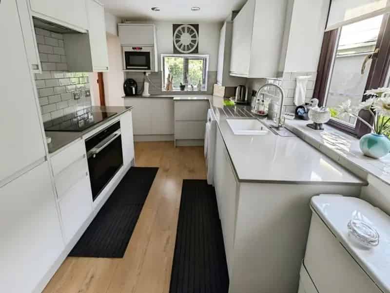3 Bedroom House For Sale 1291 SQ FT