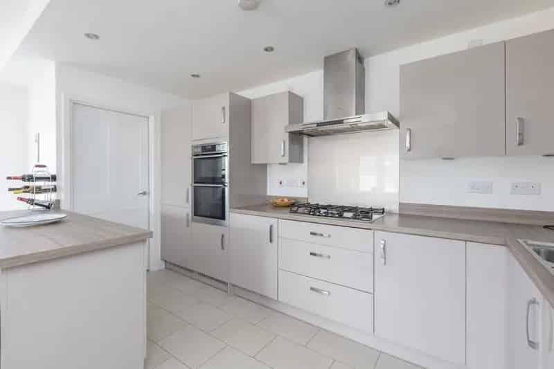 2 Bedroom Ground Floor Flat for Sale in Fairmilehead Edinburgh