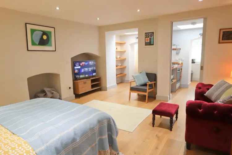 Clifton Studio Flat - All Bills Included