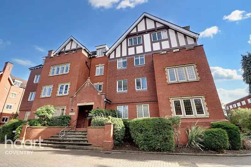 3 Bedroom Apartment for Sale in Coventry