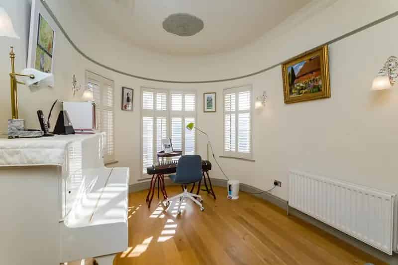 4 Bedroom Townhouse For Sale