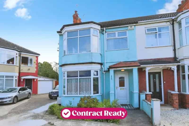 3 Bedroom Semi Detached House For Sale