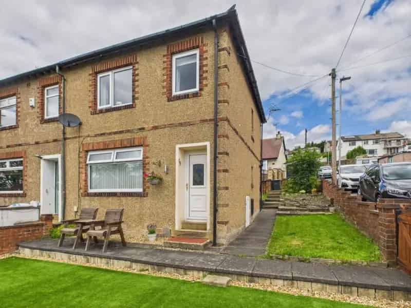 3 Bed House for Sale Near Transport Links
