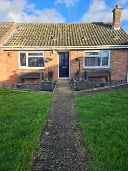 2 Bedroom Bungalow with Large Garden and New Features