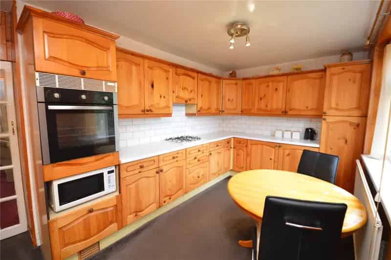 Spacious 3-Bed Semi-Detached Home Near M62 & M1