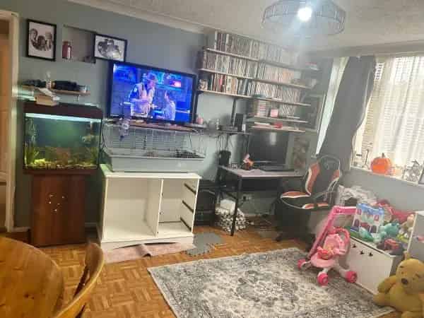Spacious Child-Friendly Home near Shops and Schools