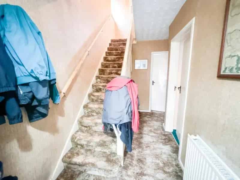 3 Bed Semi-Detached House For Sale