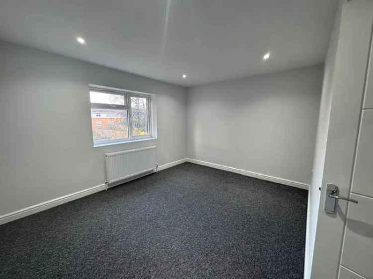 2 Bedroom Apartment House to Rent