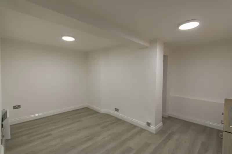 1 bedroom Flat
 To Rent