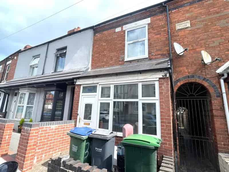 3 Bedroom Terraced House For Sale