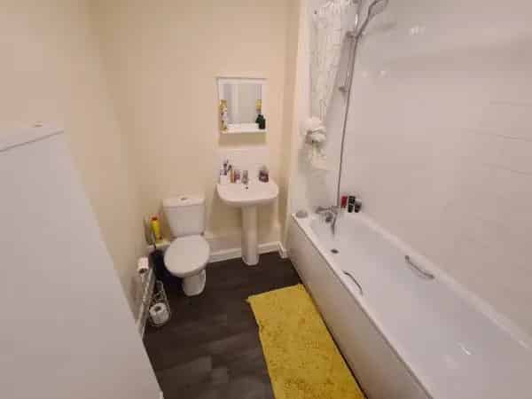 Beautiful New Build Home Near Good Schools