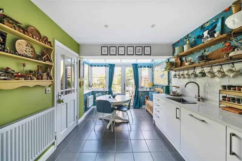 4 Bedroom Detached House for Sale in Burton