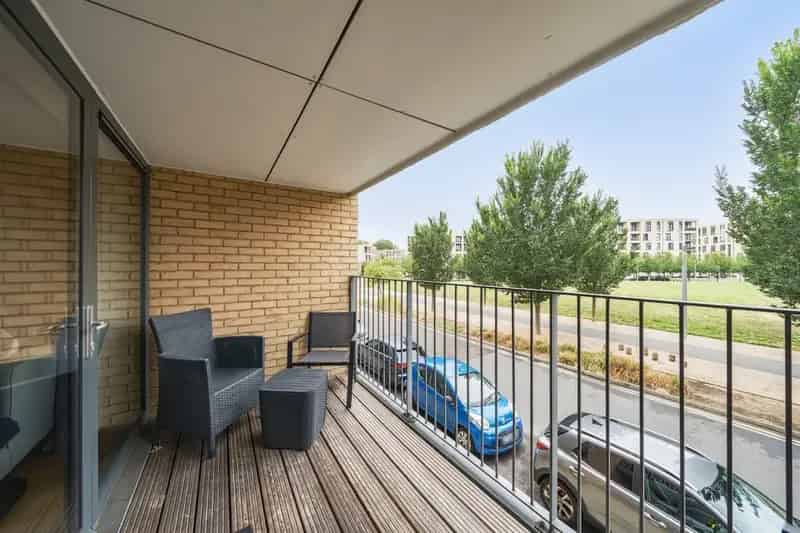 Spacious 2-Bedroom Apartment in Oval Quarter