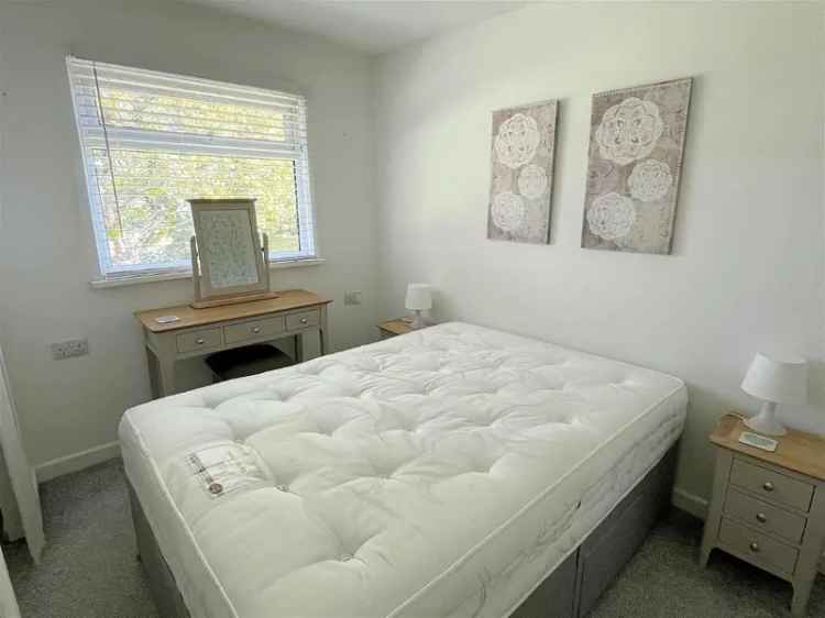2 Bed Refurbished Holiday Chalet For Sale