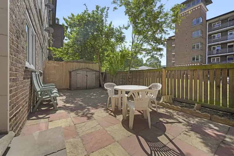 4 Bedroom Flat to Rent Near Victoria Park