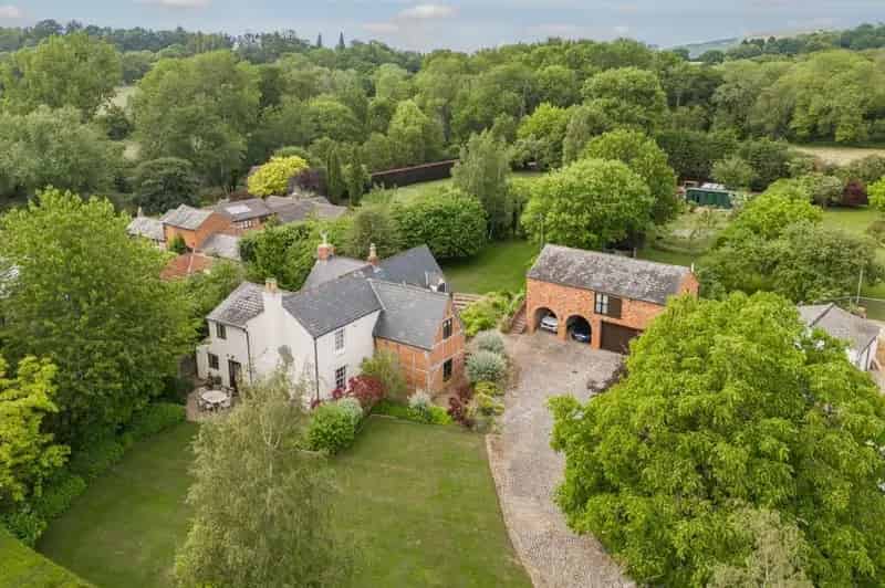 4 Bedroom Detached House for Sale Old Ham Farm