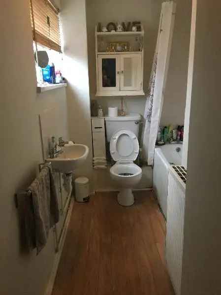 House For Rent in Chesterfield, England