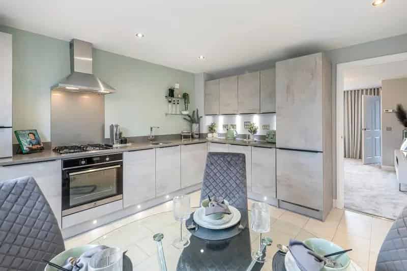 3 Bed House For Sale Family Home Study