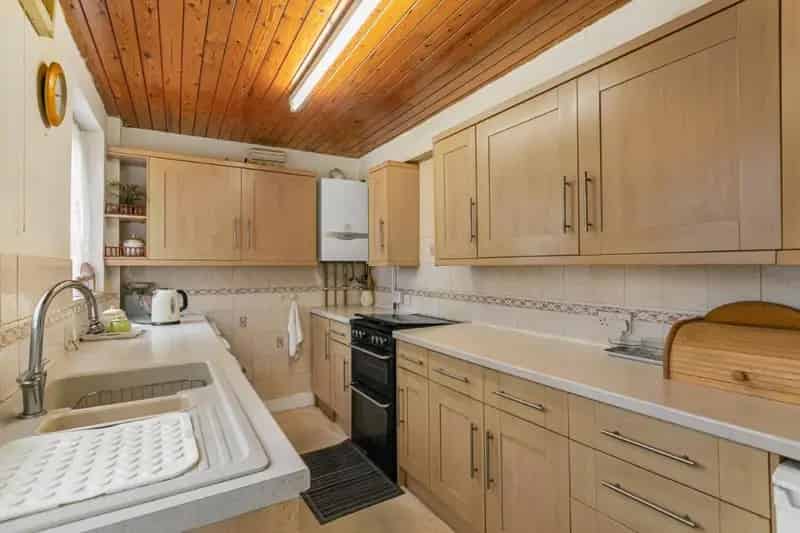 2 Bed Period House For Sale