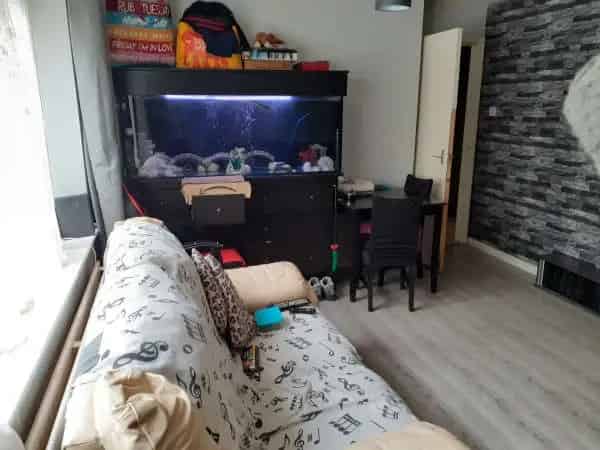 Large Ground Floor One Bedroom Flat with Parking and Wet Room