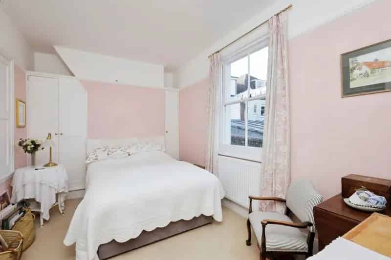 Two-Bedroom Lewes Town Centre Home Near Train Station