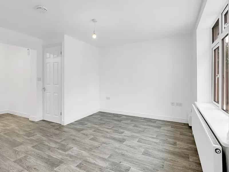 1 Bedroom Maisonette for Sale Cambridge