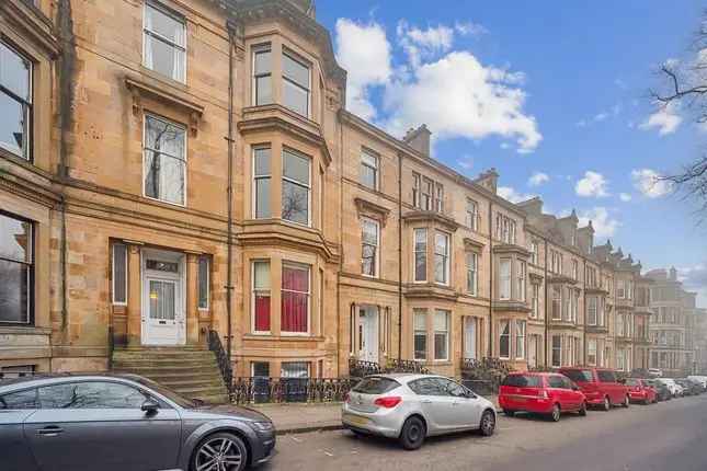 Flat to rent in Athole Gardens, Dowanhill, Glasgow G12