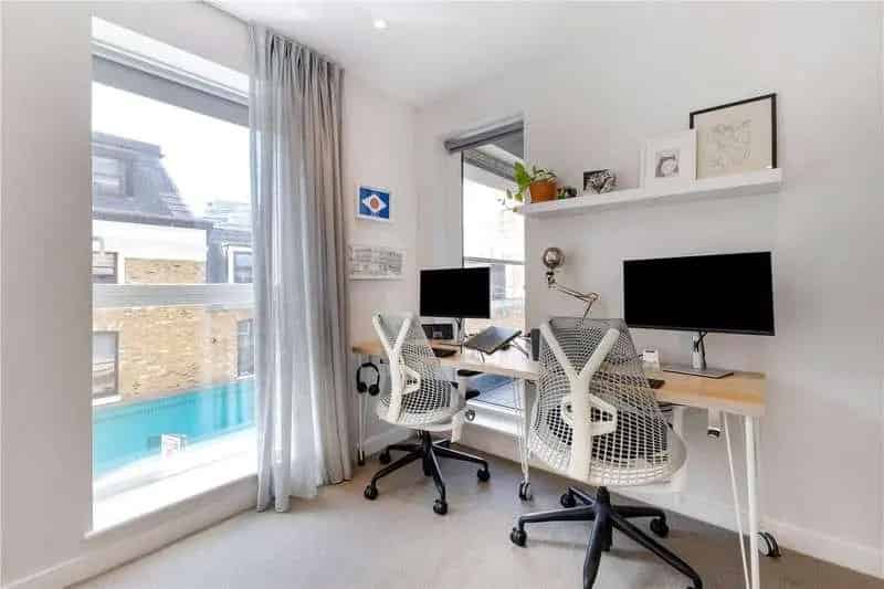 1 Bed Flat for Sale in SW11 - Modern Apartment near Battersea Park
