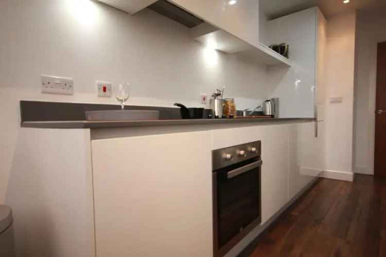 2 Bedroom Apartment to Rent in Birmingham Jewellery Quarter