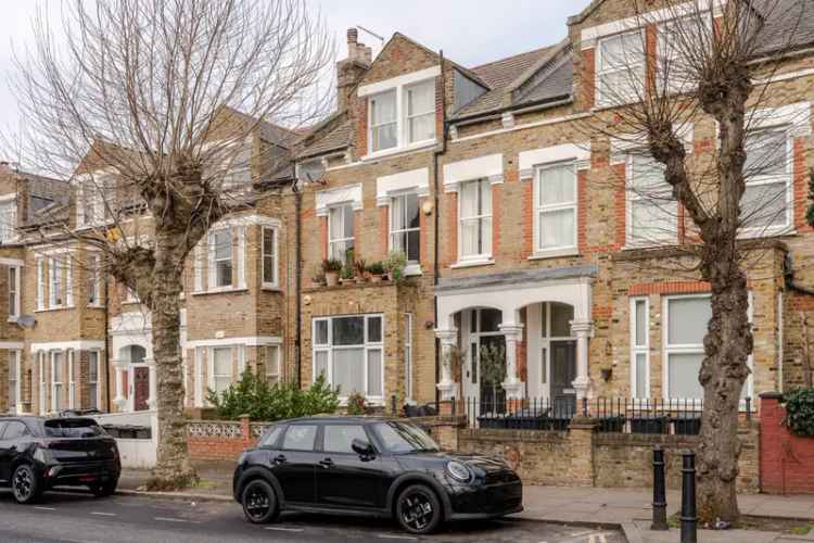 For Sale: Dunsmure Road II, London N16 | The Modern House