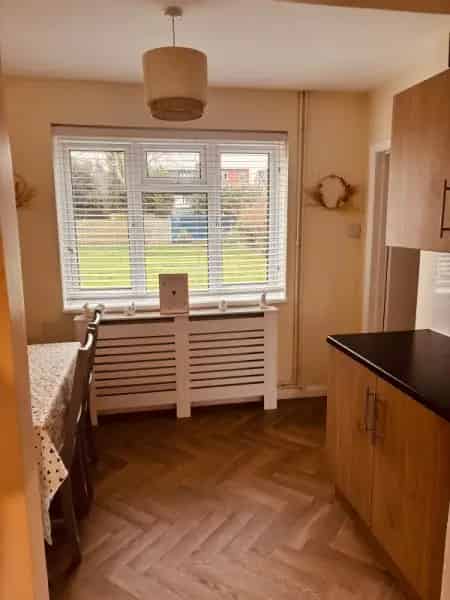 3 Bedroom House Near Schools and Station
