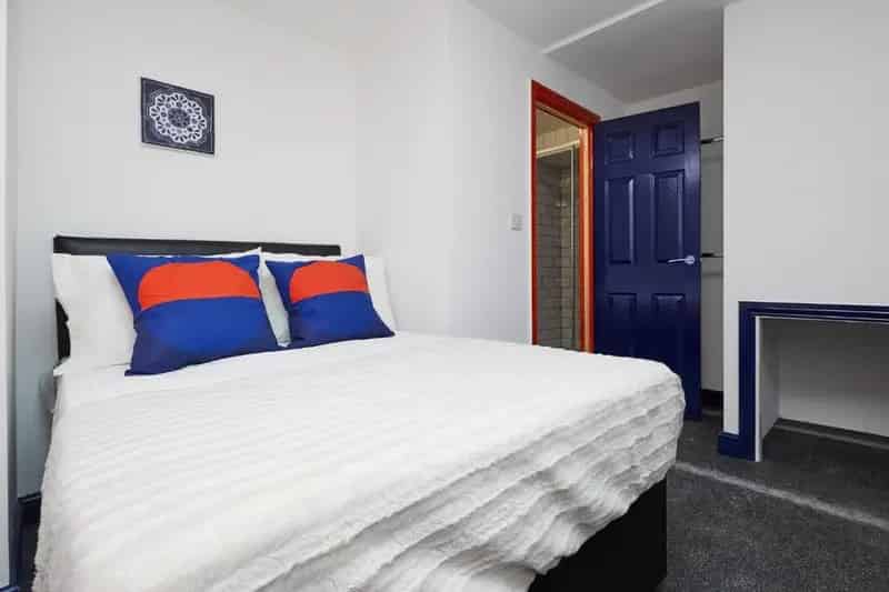 5 Bedroom Terraced House to Rent