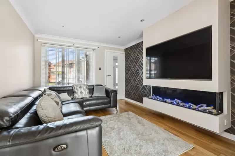 4 Bedroom Detached House for Sale Ballochmyle Drive