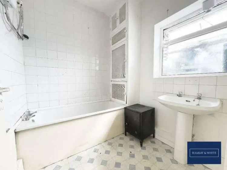 3 Bed House for Sale in Banwen Near Neath