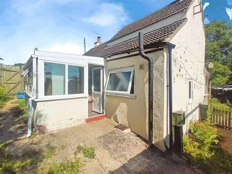 2 Bed Detached Period Cottage For Sale