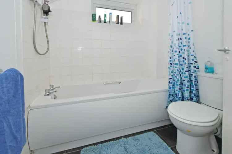 3 Bedroom Flat For Sale