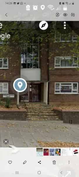 2-Bed Flat Streatham Close to Shops and Schools